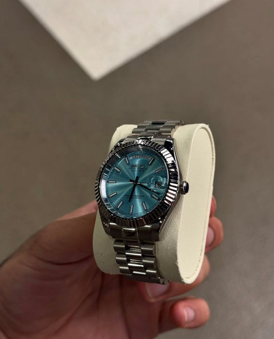 TIFFANY BLUE DIAL